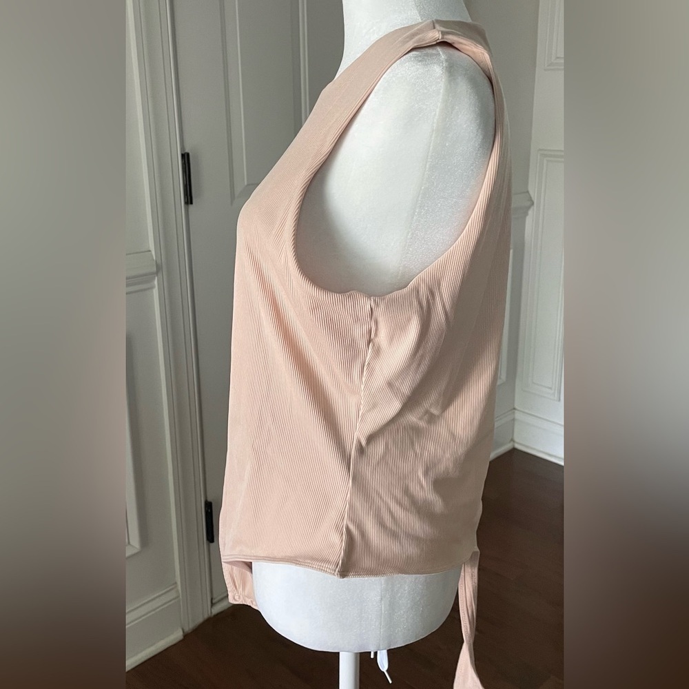House Of Harlow 1960 Womens Ribbed Muscle Tank Bodysuit Nude Sz XL - Picture 2 of 6